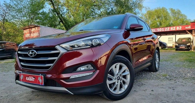 Hyundai Tucson cena 59700 przebieg: 145000, rok produkcji 2015 z Kamień Krajeński małe 211